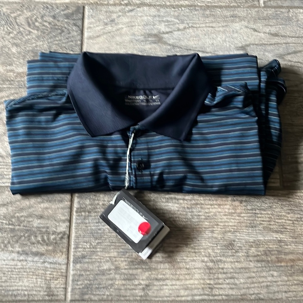 Nike fit dry golf shirt